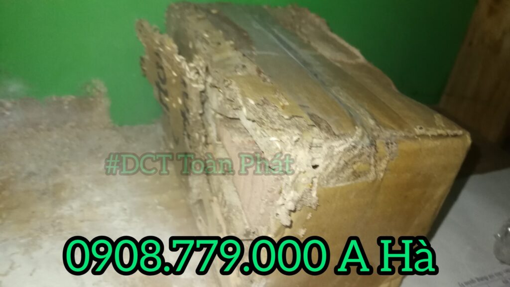 mồi nhử mối do diêt côn trùng Toàn Phát . 0908.779.000 A Hà